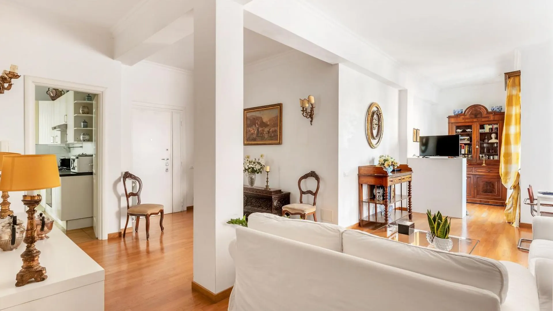 La Dimora Dell'Antiquario Apartment Rome
