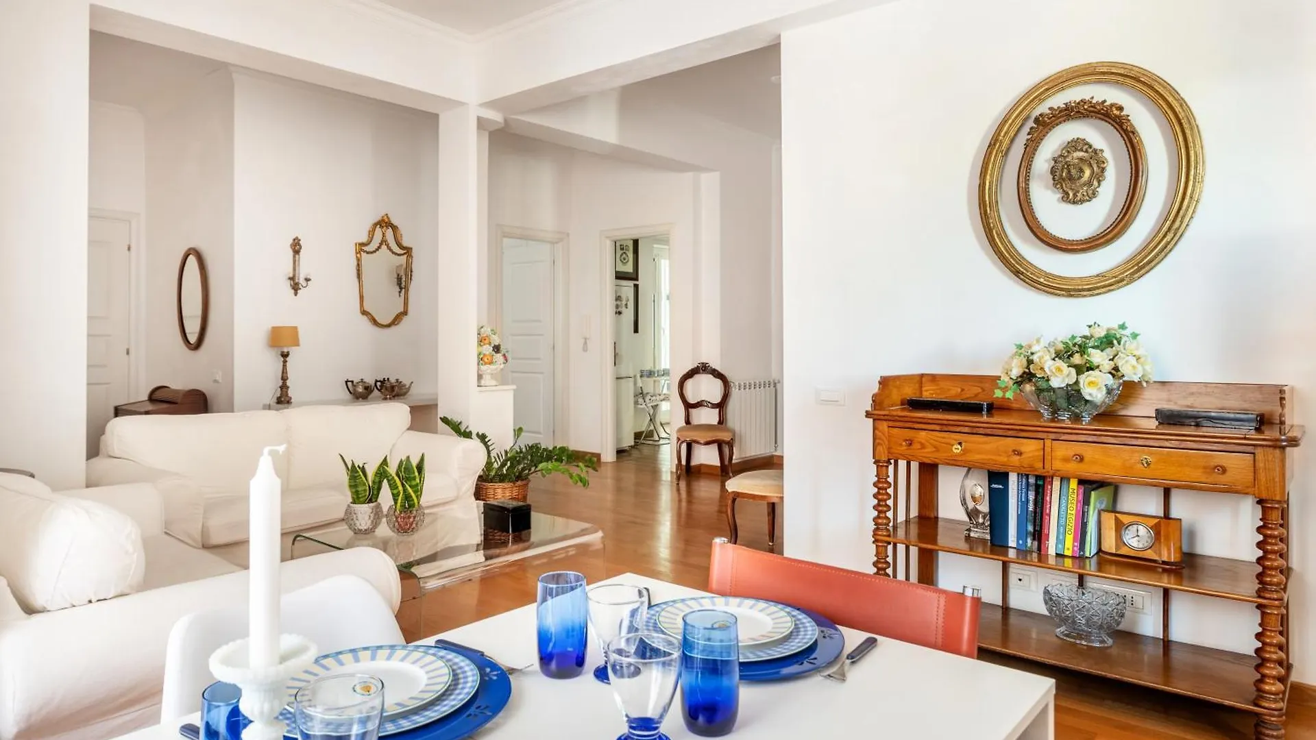 La Dimora Dell'Antiquario Apartment Rome