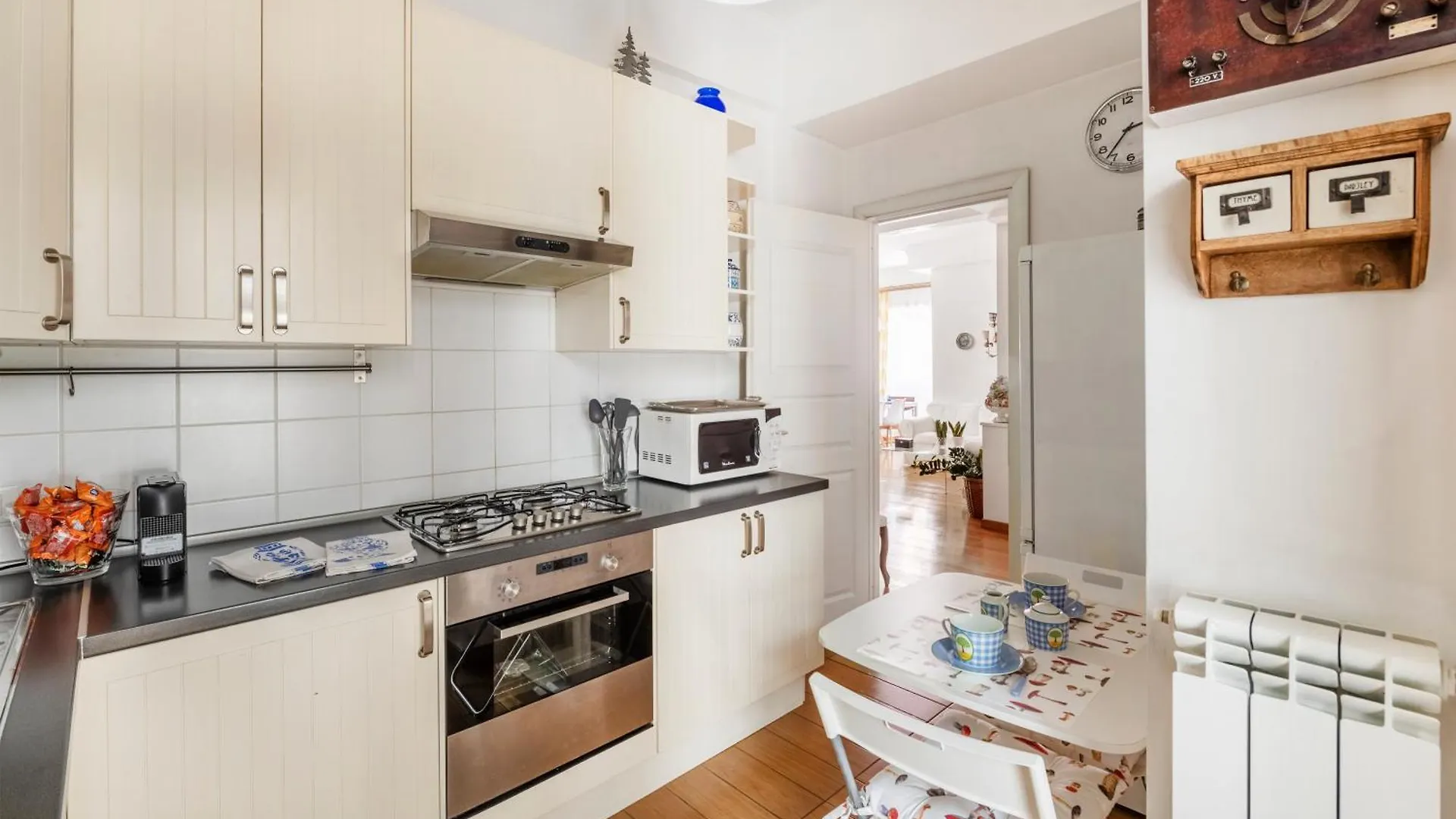 La Dimora Dell'Antiquario Apartment Rome