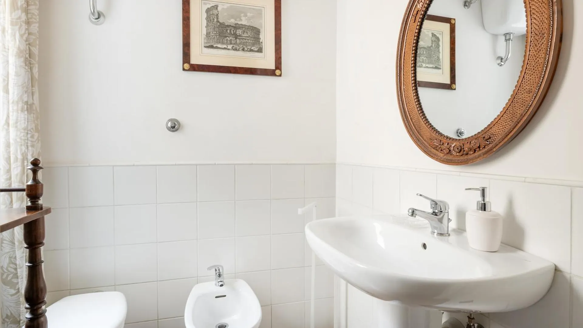 La Dimora Dell'Antiquario Apartment Rome Italy