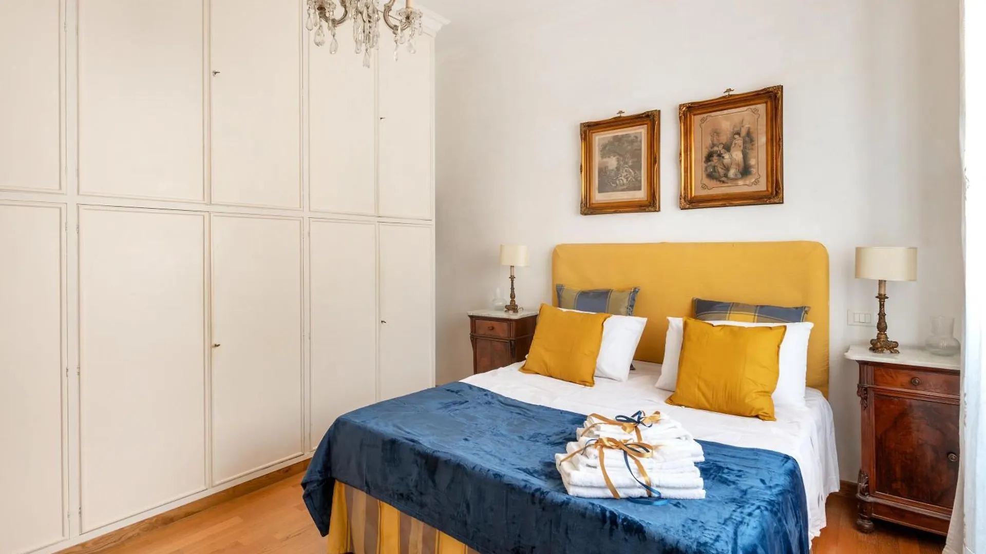 La Dimora Dell'Antiquario Apartment Rome
